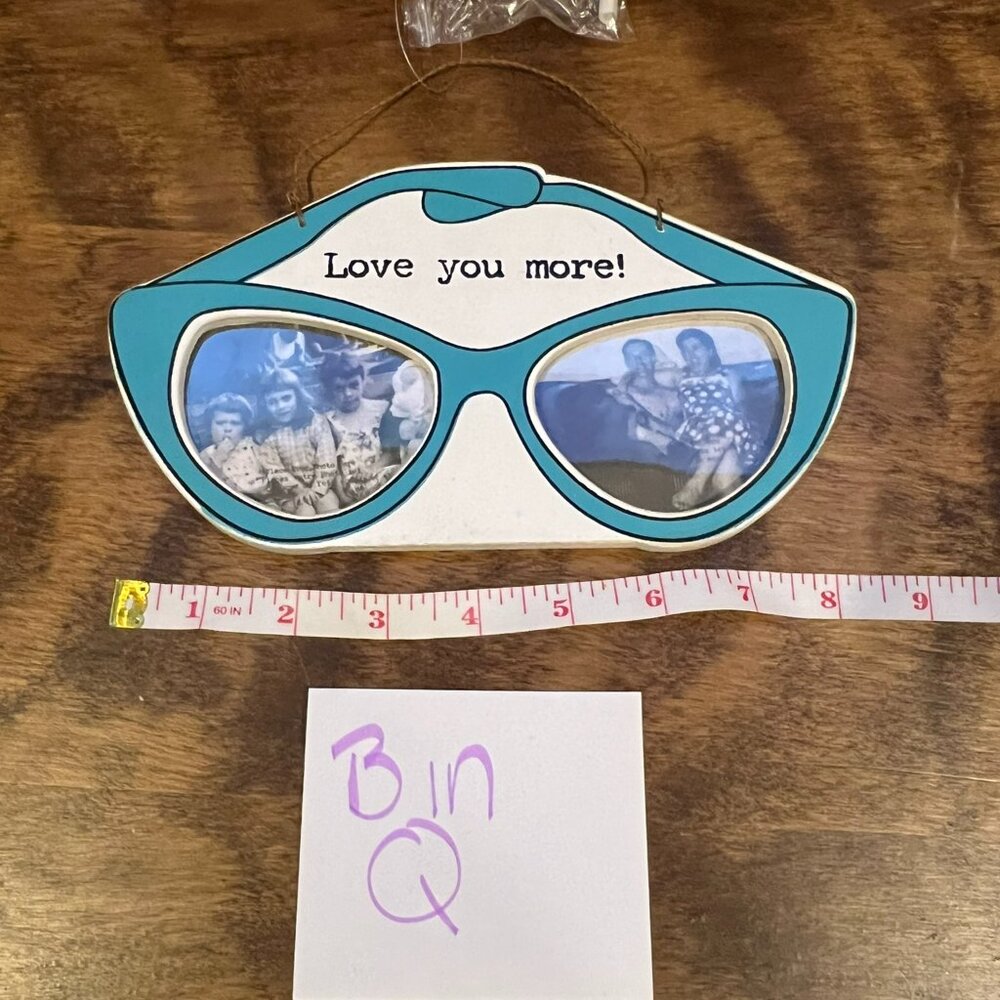 5/$20 NEW blue EYE GLASS PICTURE FRAME